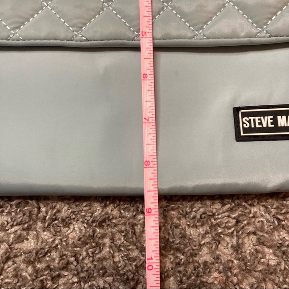 STEVE MADDEN BJODIE Cross Body Bag - Picture 10 of 10